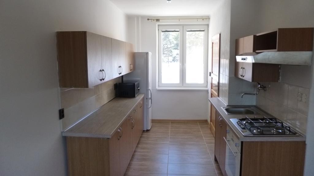 Apartmanovy Byt Pri Zubacke Štrba Zimmer foto
